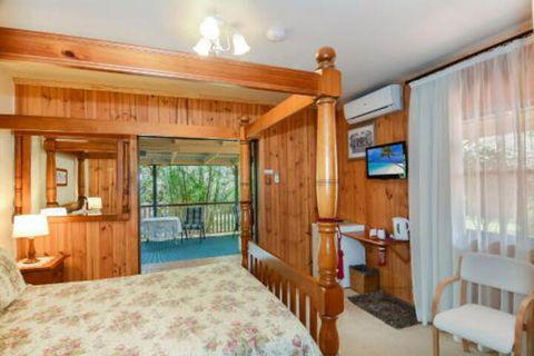 Peppertree Cottage - Sunshine Coast Guide 4