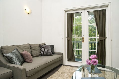 Hepburn Villas - Sunshine Coast Guide 6