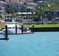 Airlie Seaview Apartments - Sunshine Coast Guide