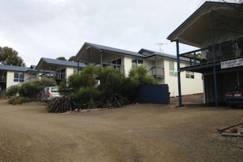 Kangaroo Island Bayview Villas - Sunshine Coast Guide 0