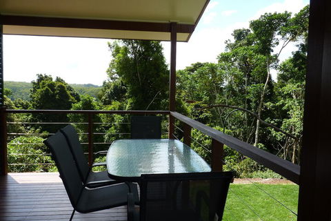 Bellthorpe Stays - Sunshine Coast Guide 4
