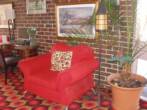 Apollon Motor Inn - Sunshine Coast Guide 5