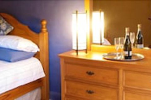 Forest Walks Lodge - Sunshine Coast Guide 3