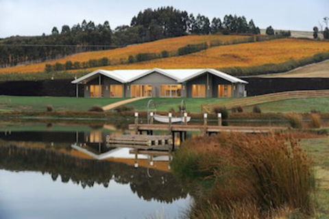 Relbia Lodge - Sunshine Coast Guide 0