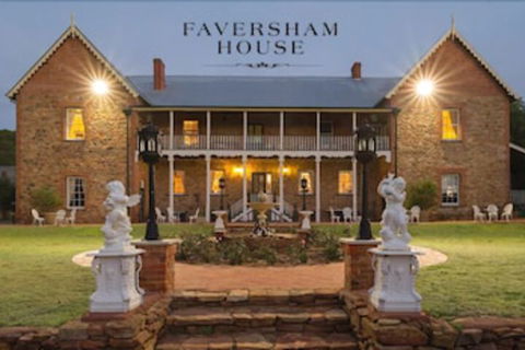Faversham House - Sunshine Coast Guide 0