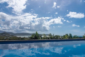 Viewpoint - Sunshine Coast Guide 1