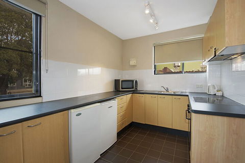 Waldorf Drummoyne Serviced Apartments - Sunshine Coast Guide 5