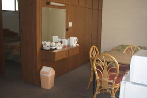 Island Motel Kingscote - Sunshine Coast Guide 4