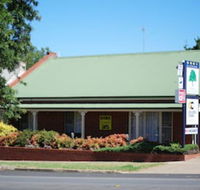 The Elms Motor Inn - Sunshine Coast Guide