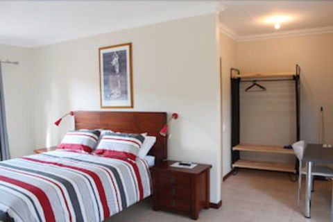 Avocados Accommodation - Sunshine Coast Guide 2