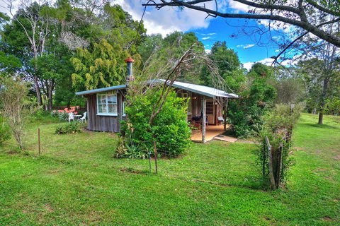 Avalon Noosa Farm Cottages - Sunshine Coast Guide 5