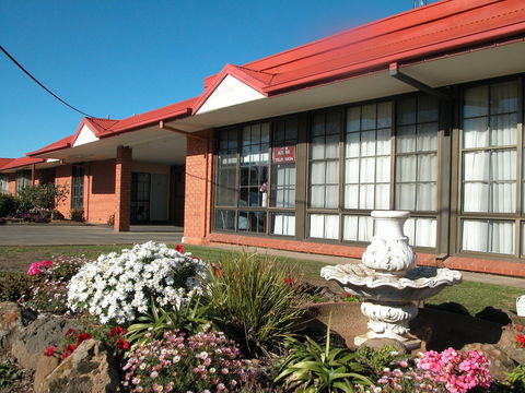 Ambassador Motor Inn Ballarat - Sunshine Coast Guide 5