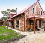 Chianti Cottages - Sunshine Coast Guide