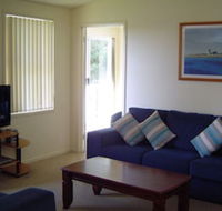 Breeze in Mollymook - Sunshine Coast Guide