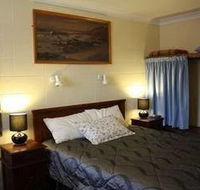 Harbour Foreshore Motel - Sunshine Coast Guide
