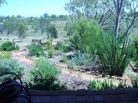 Old Miners Cottages Bed & Breakfast - Sunshine Coast Guide 2