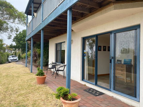Protea Hill - Sunshine Coast Guide 6