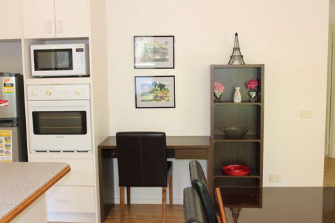 Australian Home Away Ringwood At Bardia - Sunshine Coast Guide 4