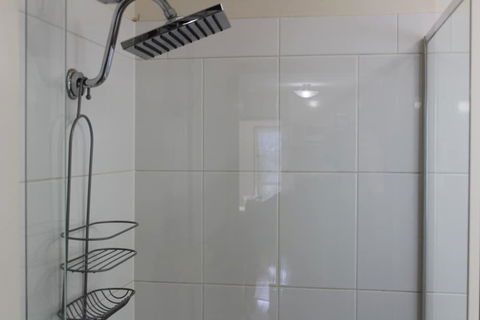 Australian Home Away At East Doncaster Andersons Creek 1 - Sunshine Coast Guide 5