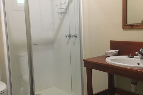 Neerim Country Cottages - Sunshine Coast Guide 6