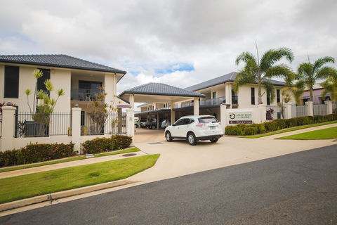 Apartments On Palmer - Sunshine Coast Guide 1