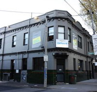 OziHouse Collingwood - Hostel - Sunshine Coast Guide