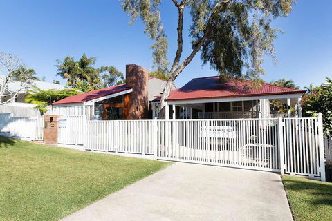 A PERFECT STAY - Bacchus - Sunshine Coast Guide 4