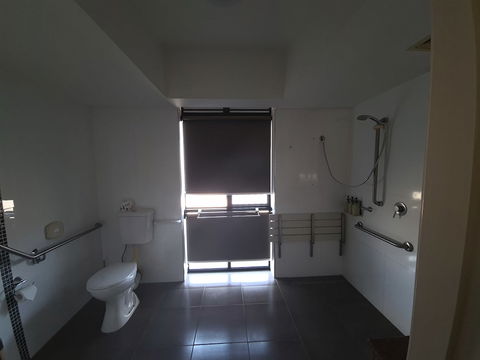 Ayr Travellers Motel - Sunshine Coast Guide 2