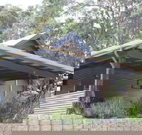 Scotsdale Valley Studios - Sunshine Coast Guide