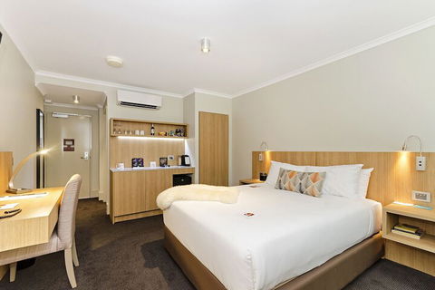 Clarion Hotel Townsville - Sunshine Coast Guide 7