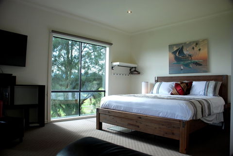 Deville At Healesville - Sunshine Coast Guide 1