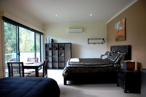 Deville At Healesville - Sunshine Coast Guide 0