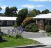 Castaway Holiday Apartments - Sunshine Coast Guide