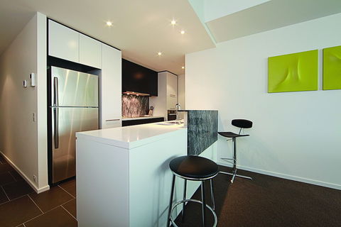 Accommodate Canberra - The ApARTments - Sunshine Coast Guide 6
