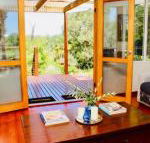 Nagoondie Studio - Sunshine Coast Guide