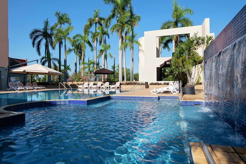 DoubleTree By Hilton Darwin Esplanade - Sunshine Coast Guide 1