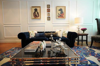 D'One Luxury Apartments - Sunshine Coast Guide 0