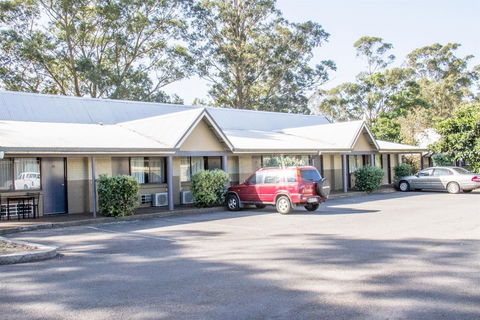 Motto Farm Motel - Sunshine Coast Guide 2