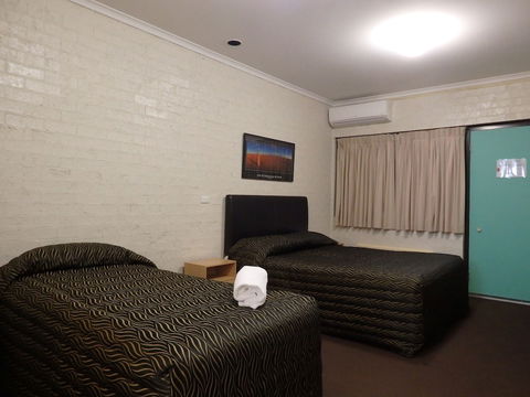 Motto Farm Motel - Sunshine Coast Guide 3