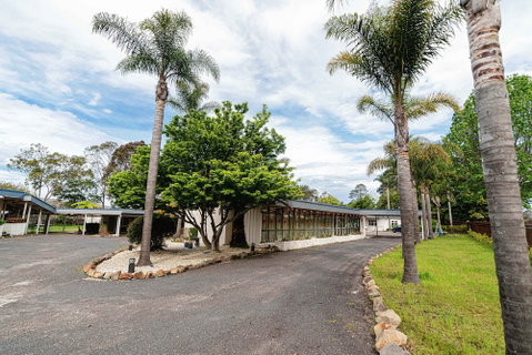 Eden Nimo Motel - Sunshine Coast Guide 4
