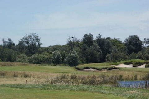 Aussie Golf Ranch - Sunshine Coast Guide 1