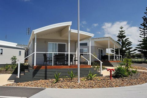 NRMA Stockton Beach Holiday Park - Sunshine Coast Guide 1