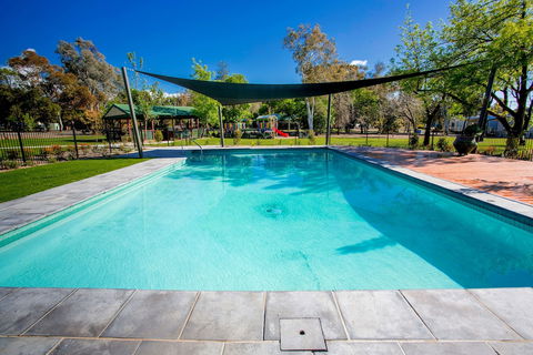 Albury Gardens Tourist Park - Sunshine Coast Guide 4