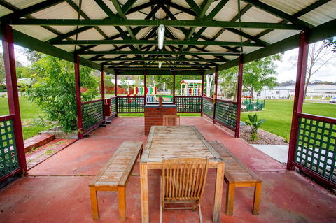 Albury Gardens Tourist Park - Sunshine Coast Guide 5