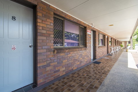 The Abbey Motor Inn - Sunshine Coast Guide 0