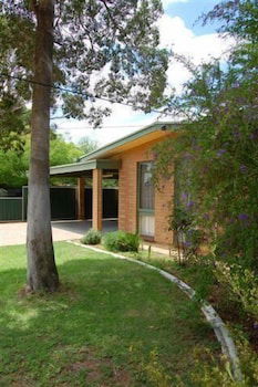 Aarinda Holiday Apartments - Sunshine Coast Guide 6
