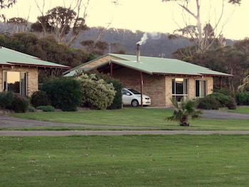 Spring Bay Villas - Sunshine Coast Guide 3