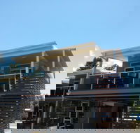 NRMA Sydney Lakeside Holiday Park - Sunshine Coast Guide