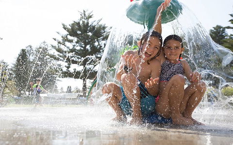 NRMA Sydney Lakeside Holiday Park - Sunshine Coast Guide 2