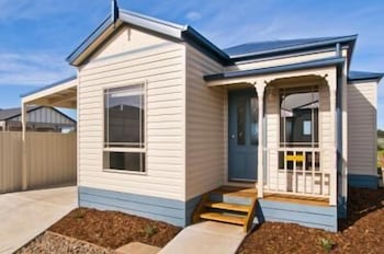Werribee Short Stay Villas & Accommodation - Sunshine Coast Guide 5